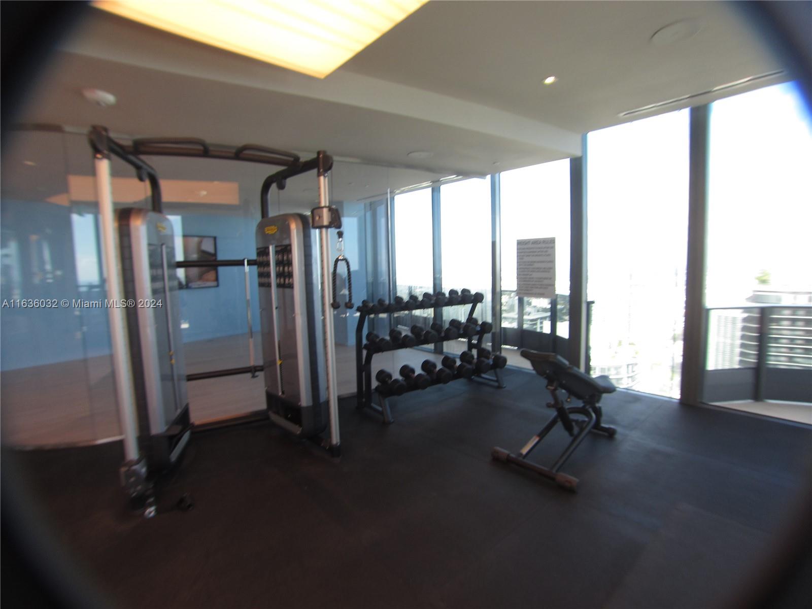 1000 Brickell Plz # 4805