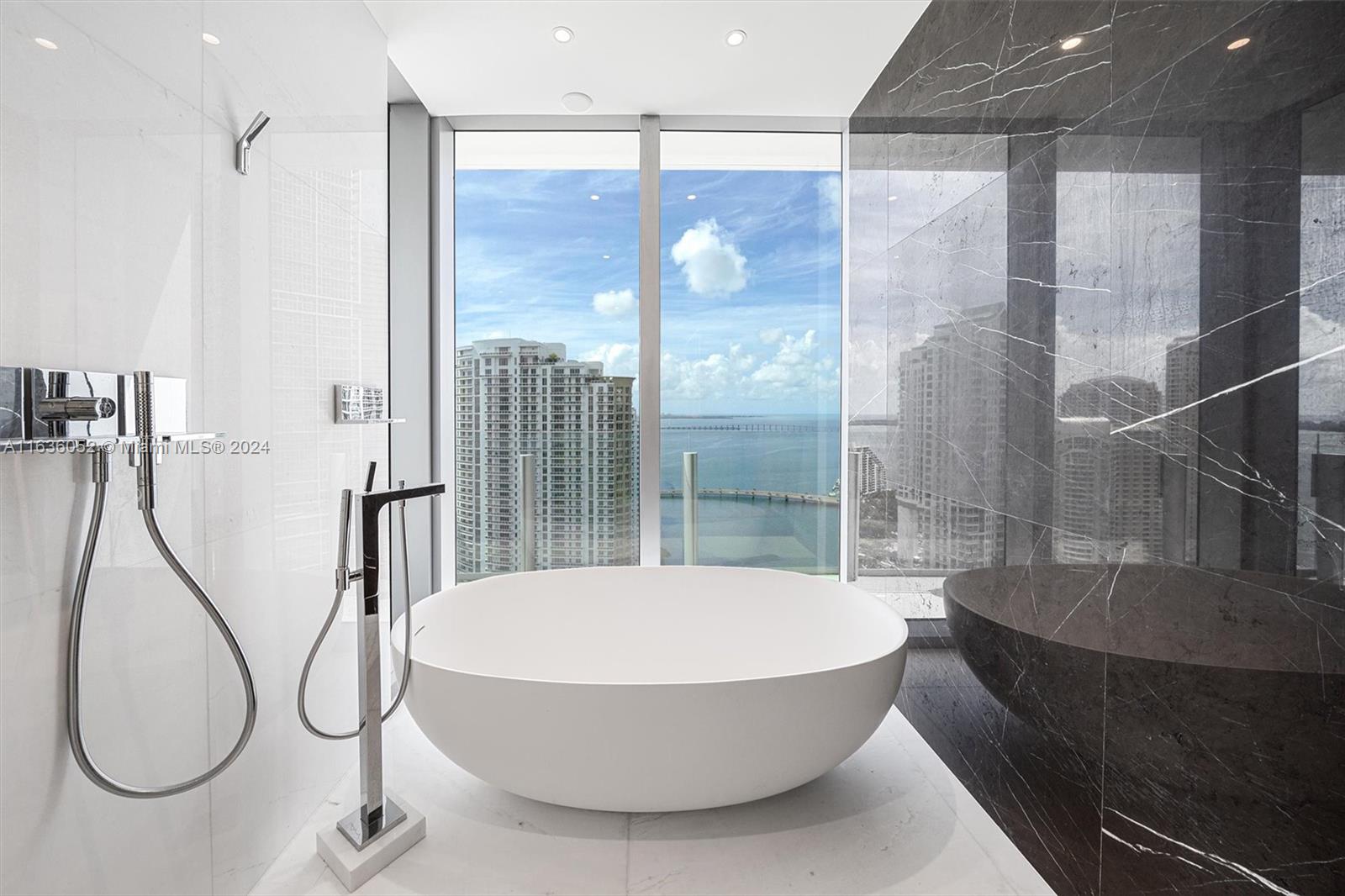 300 Biscayne Blvd Way # 3001