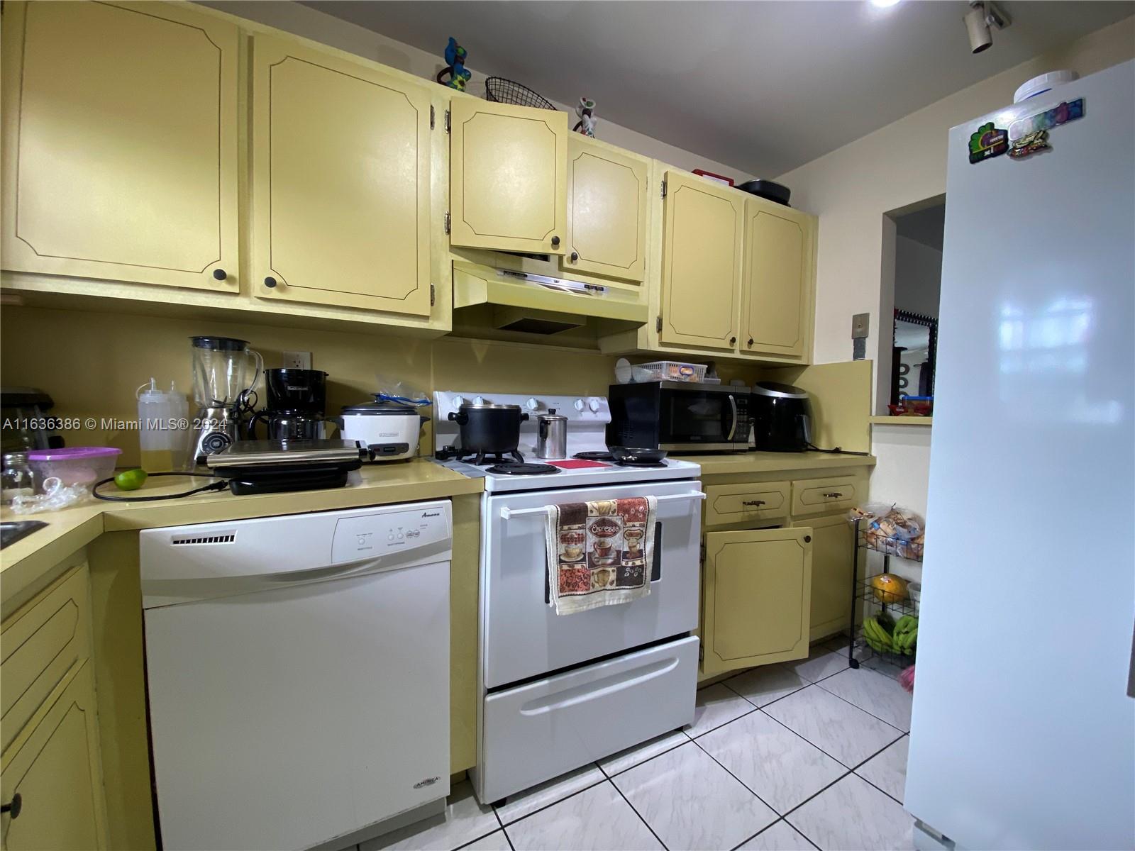 1630 W 46th St # 514B