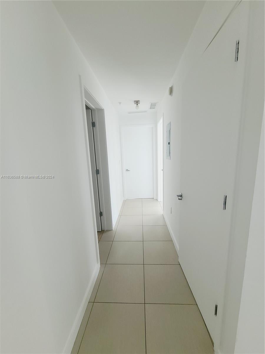 3301 NE 1 AVE # H1107