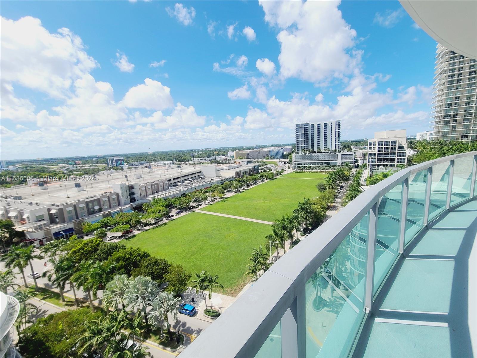 3301 NE 1 AVE # H1107