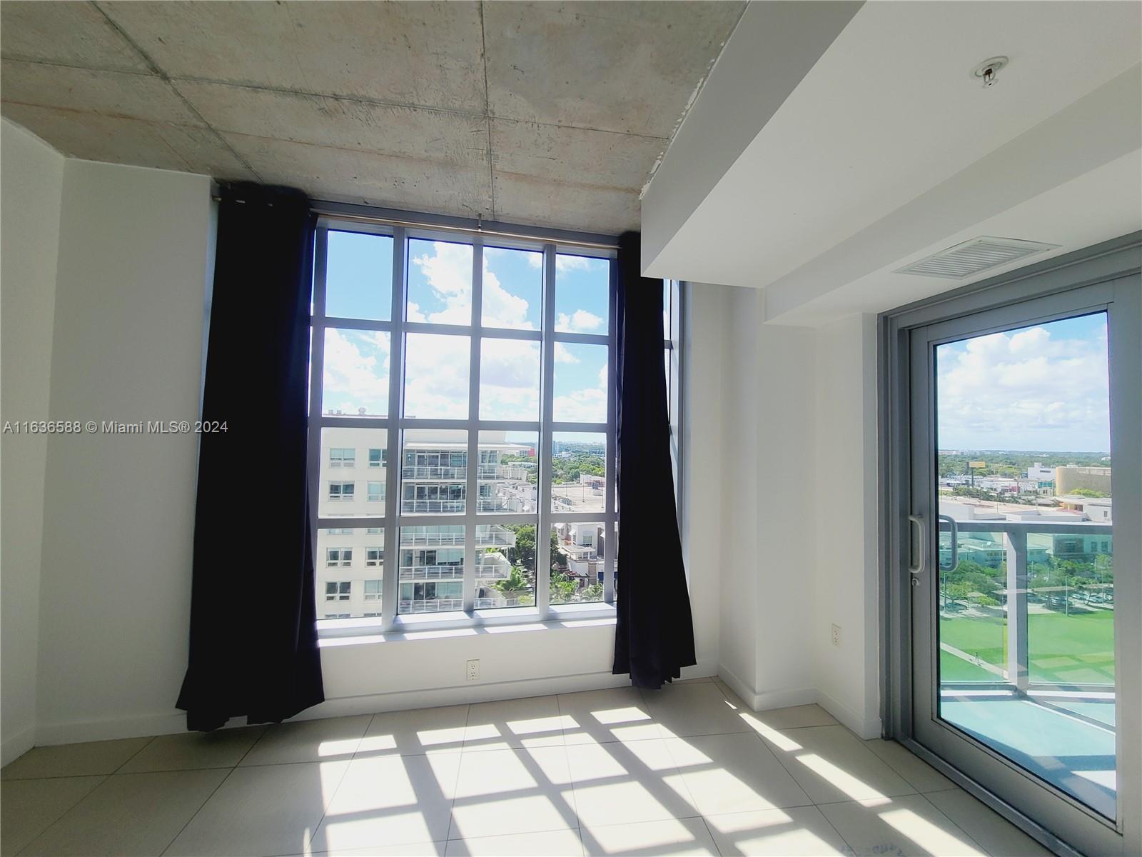 3301 NE 1 AVE # H1107