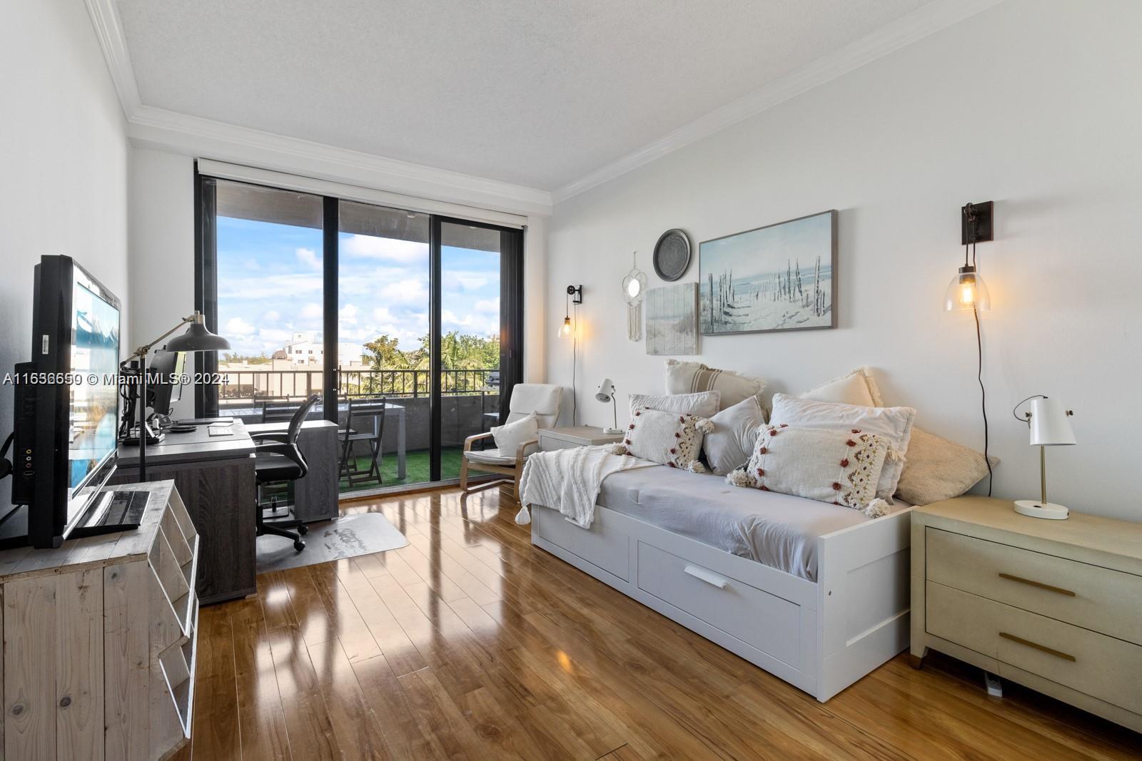 151 Crandon Blvd # 526