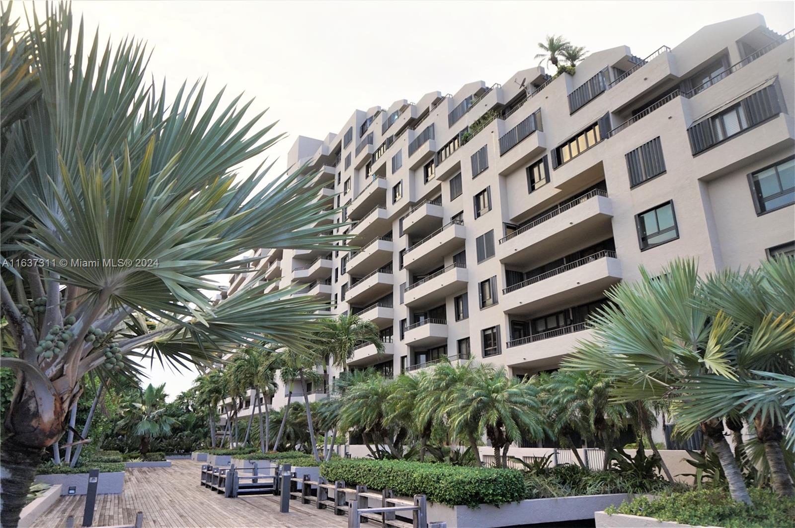 251 Crandon Blvd # 720