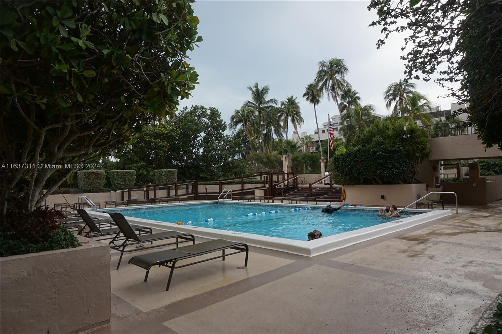 251 Crandon Blvd # 720