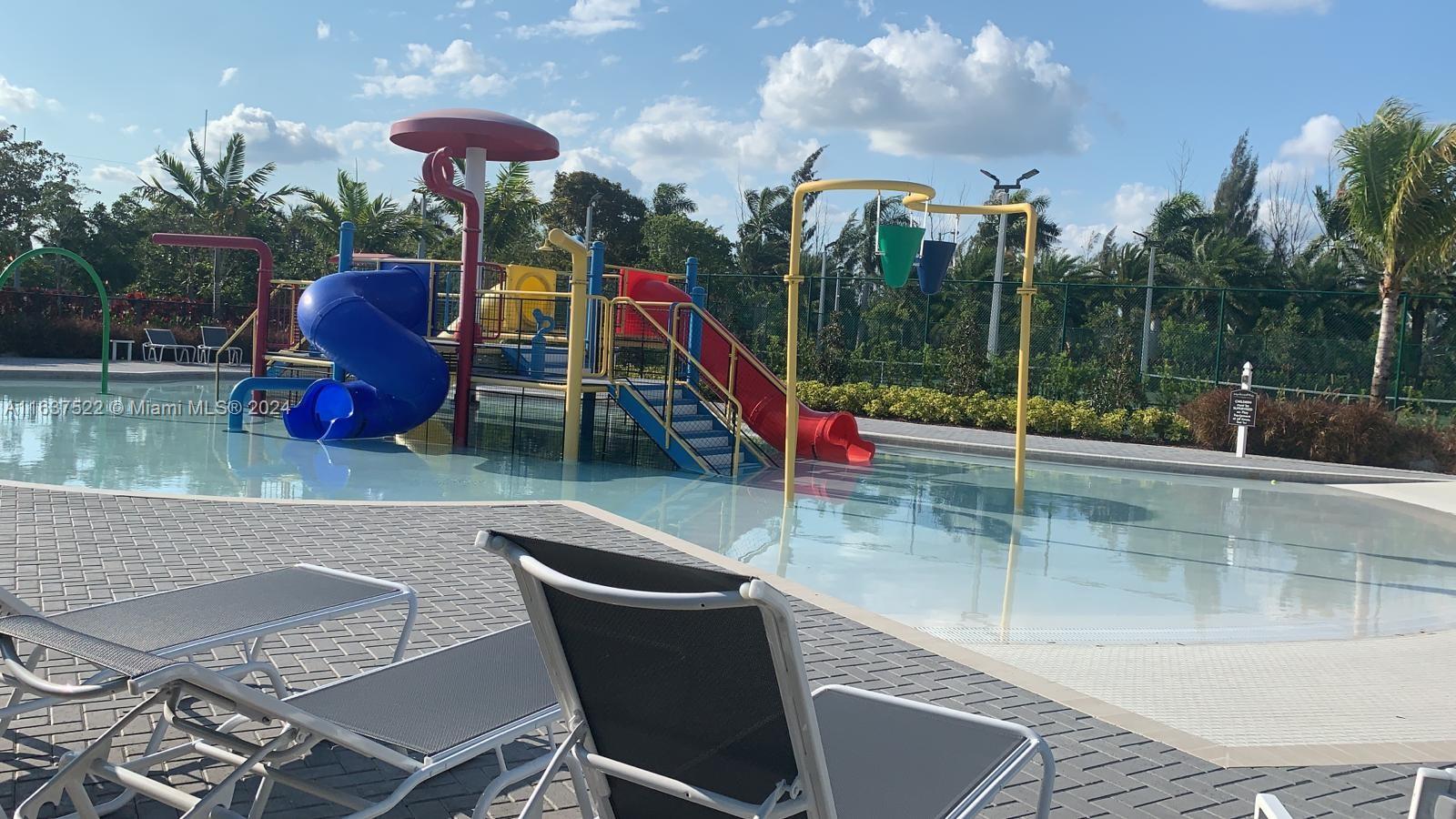 8039 NW 104th Ave # 2