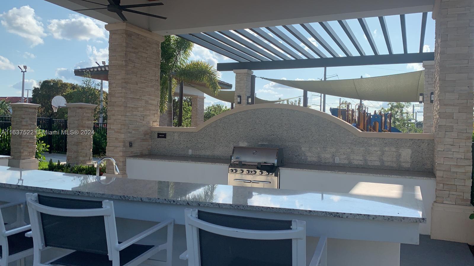 8039 NW 104th Ave # 2