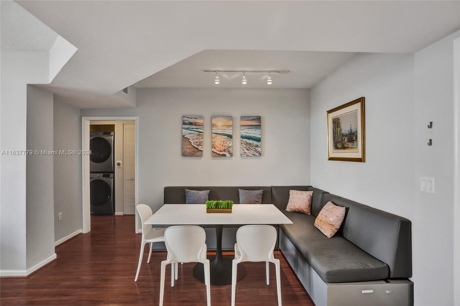 18800 NE 29th Ave # 804