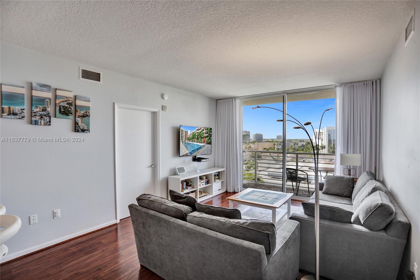 18800 NE 29th Ave # 804