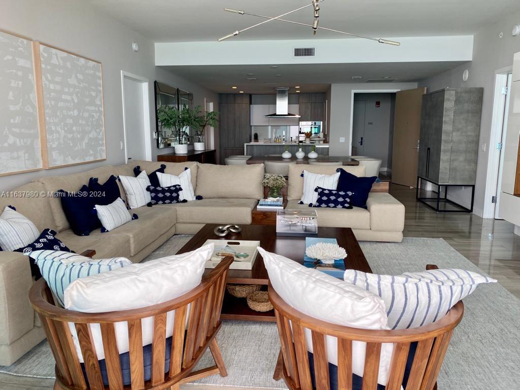 350 Ocean Dr # 1204N