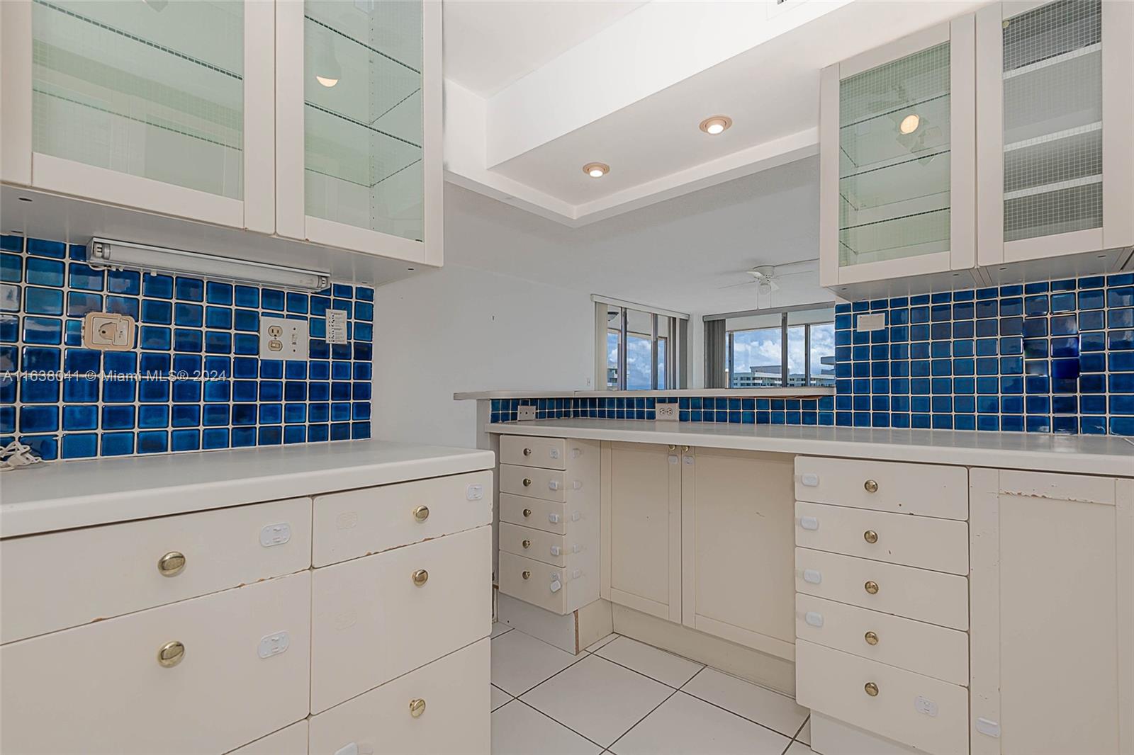 150 Ocean Lane Dr # 10H