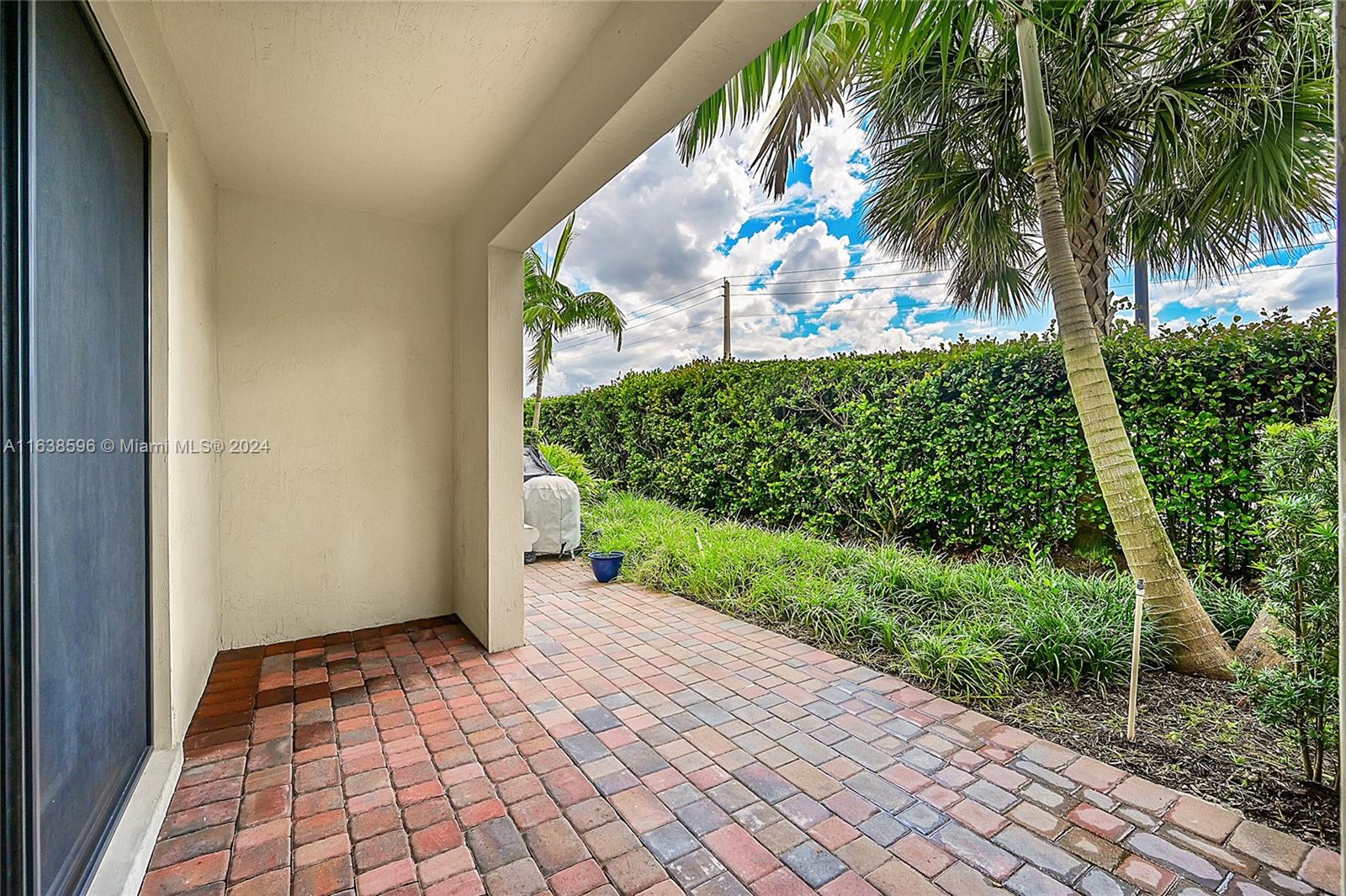 4204 N Dixie Hwy # 4