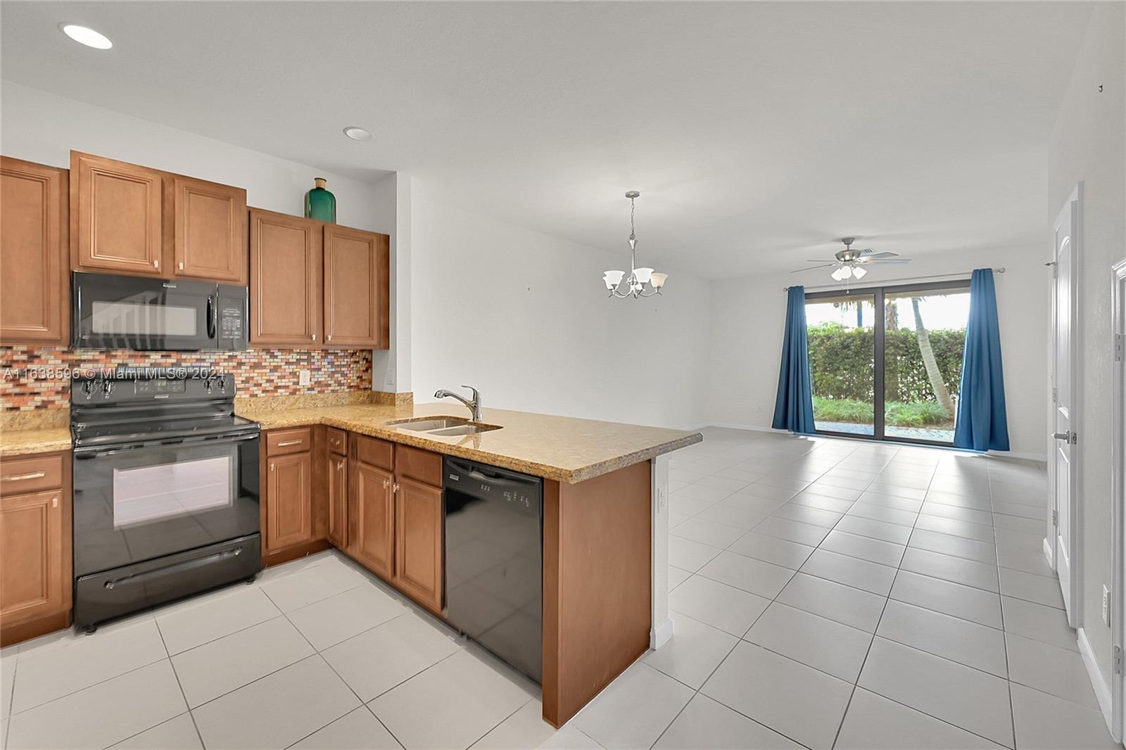 4204 N Dixie Hwy # 4