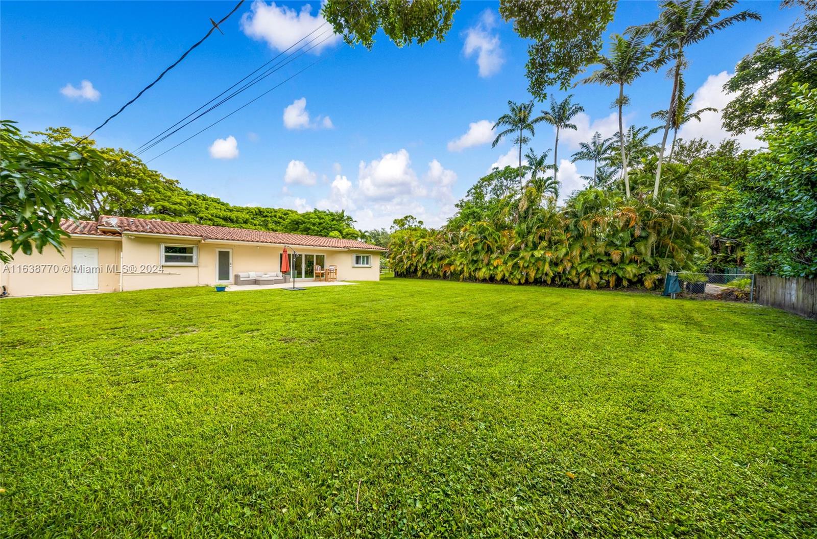 160 NW 92nd St