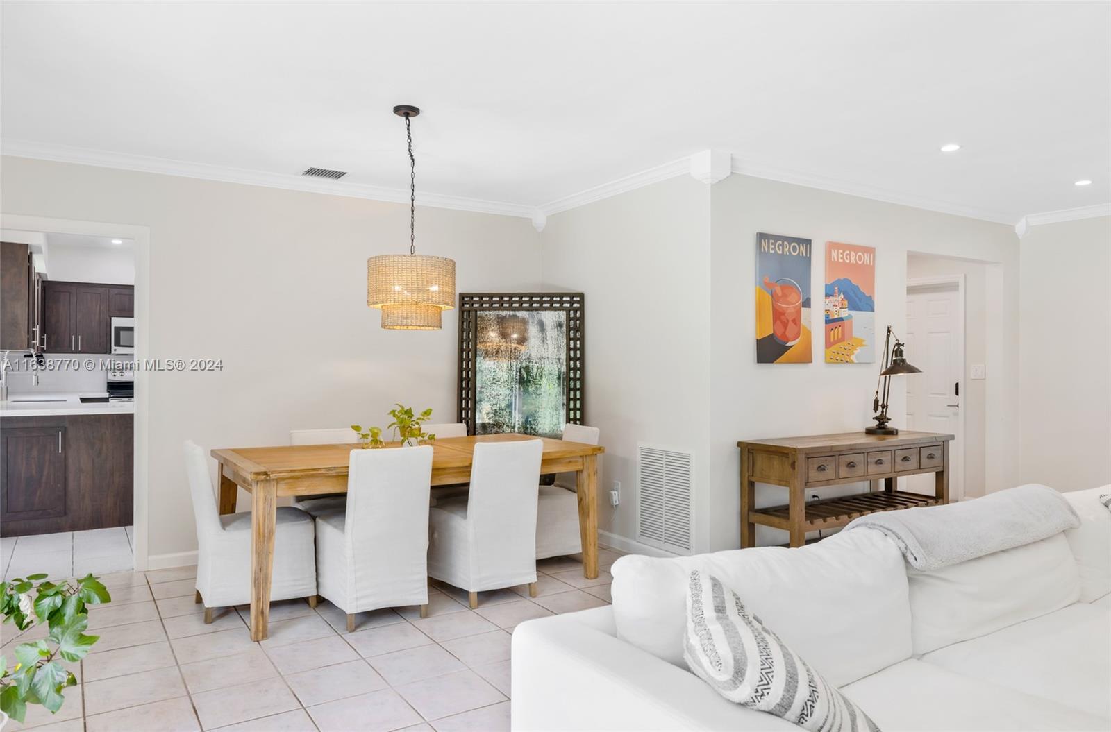 160 NW 92nd St