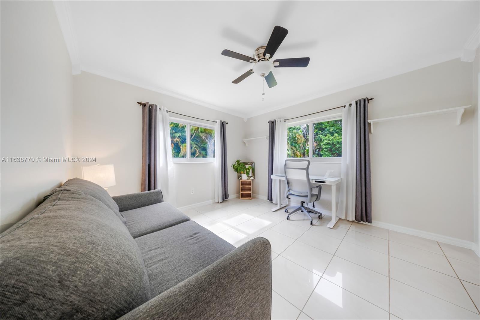 160 NW 92nd St