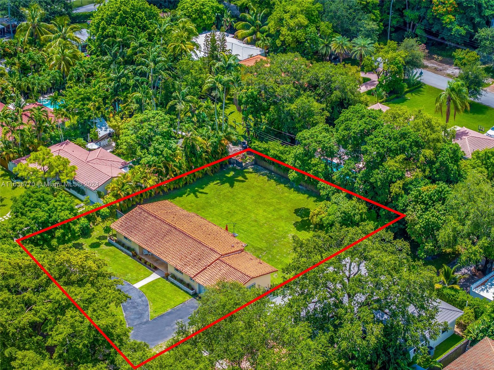 160 NW 92nd St