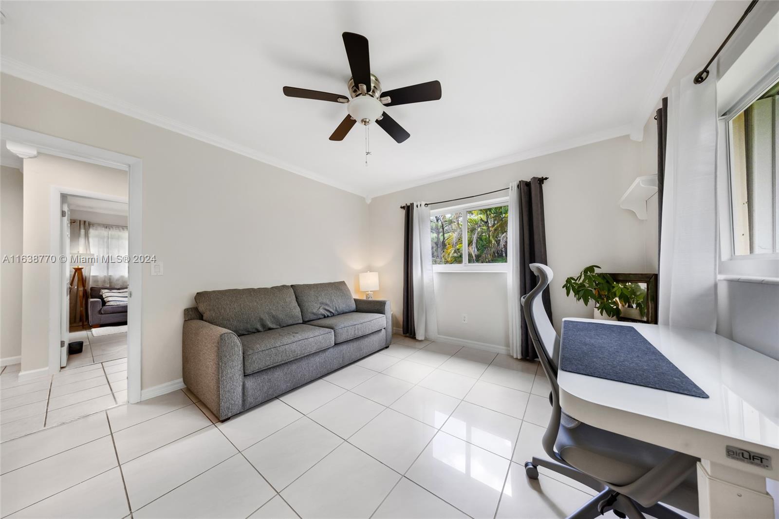 160 NW 92nd St