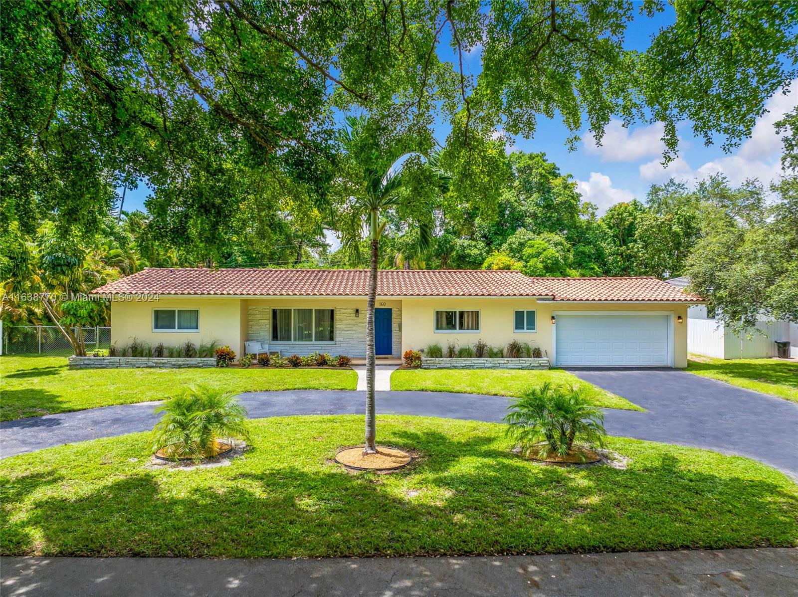 160 NW 92nd St