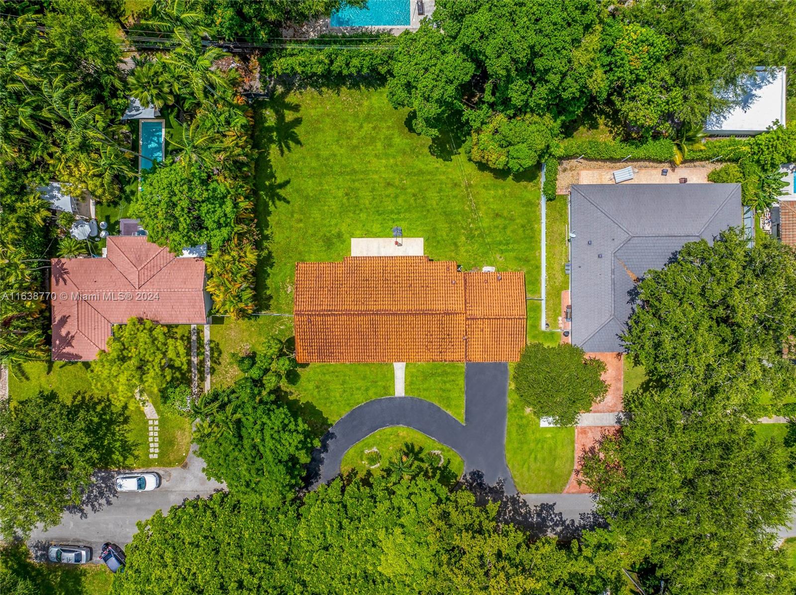 160 NW 92nd St