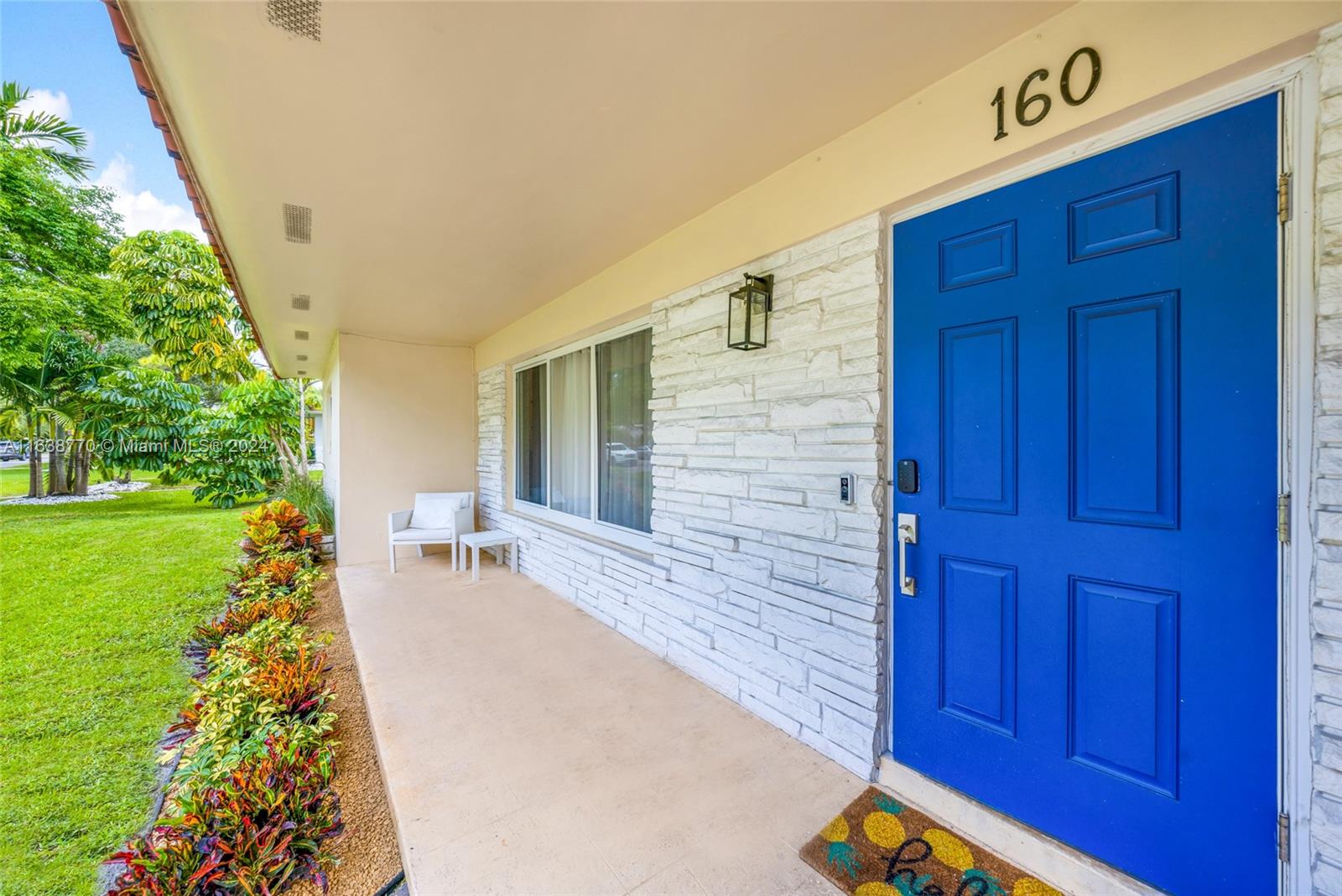 160 NW 92nd St