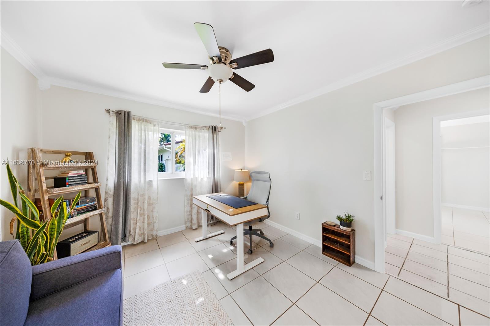 160 NW 92nd St