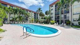 5431 NE 25th Ave # 104B