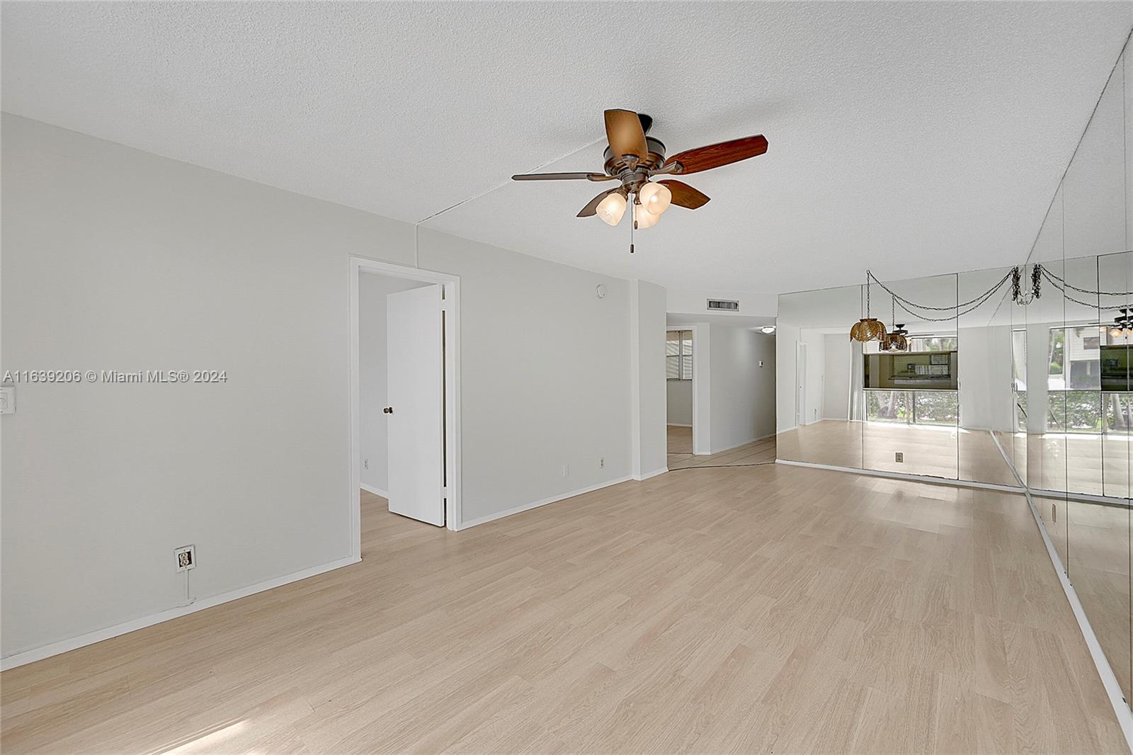 5431 NE 25th Ave # 104B