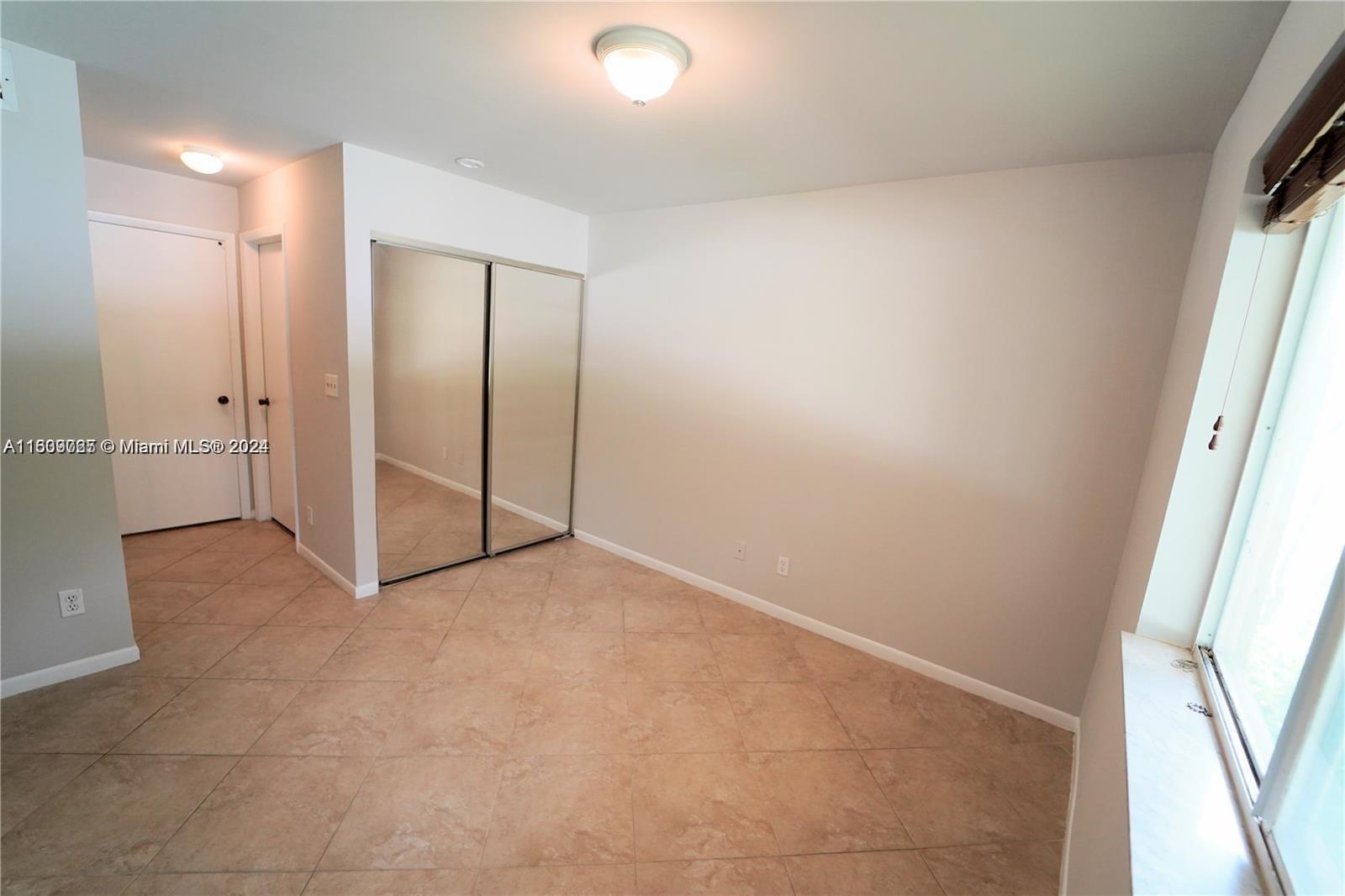 725 NW 92nd Ave # 725