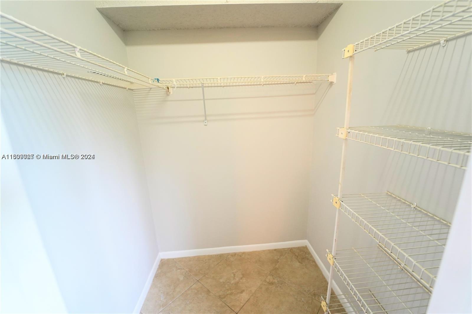725 NW 92nd Ave # 725