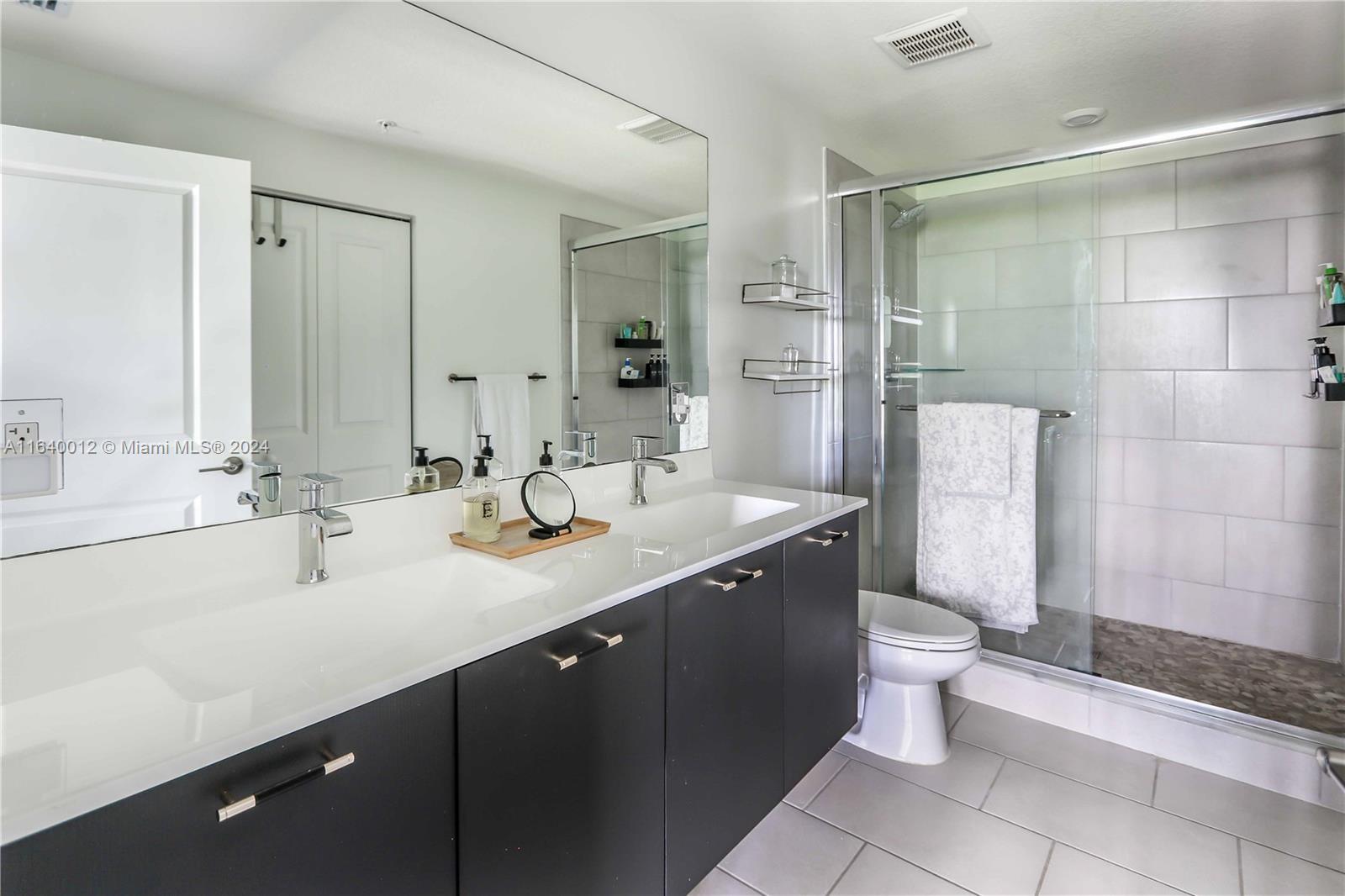 8265 NW 41st St # 206 Unit: C-206