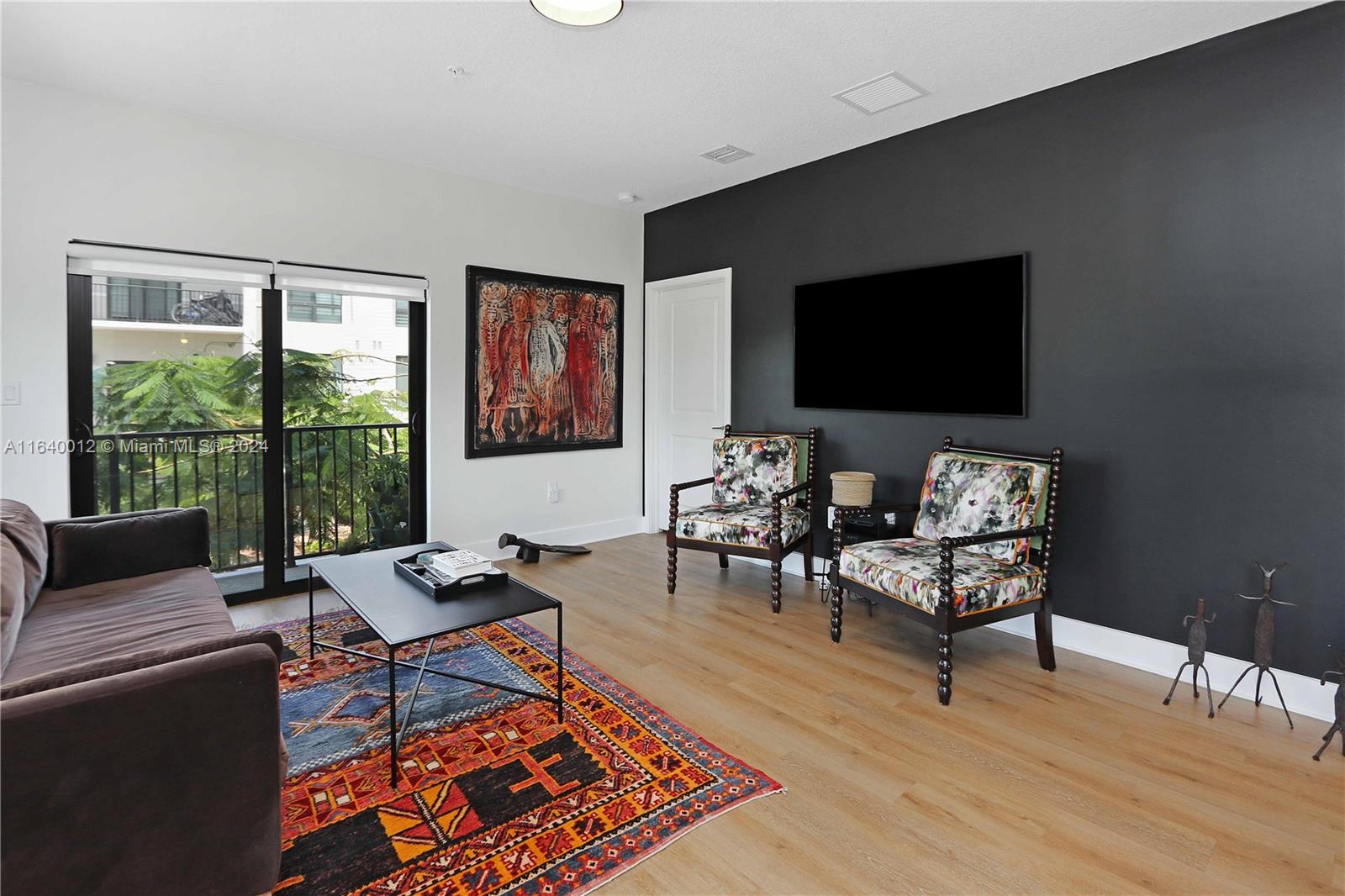 8265 NW 41st St # 206 Unit: C-206