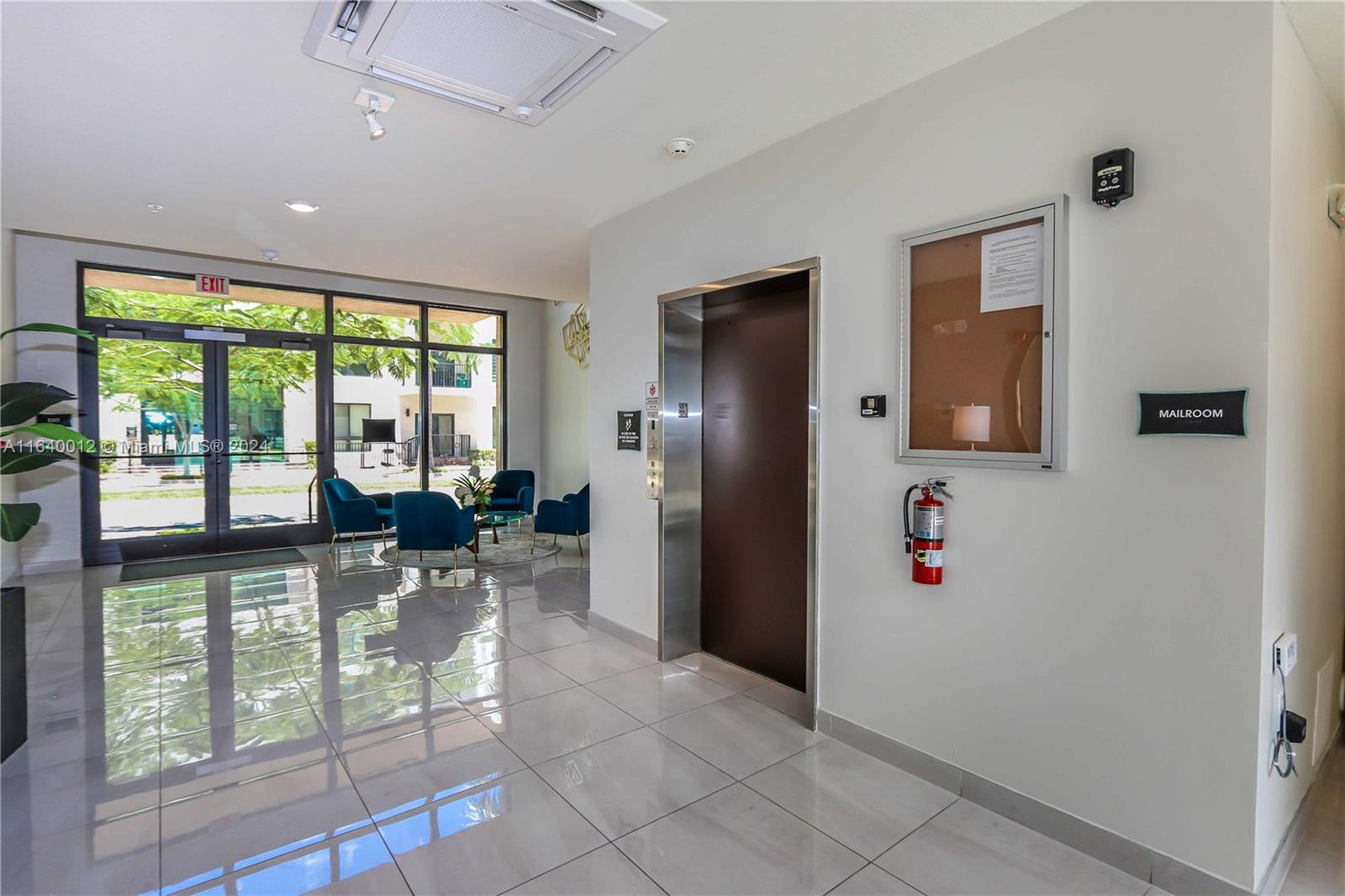 8265 NW 41st St # 206 Unit: C-206