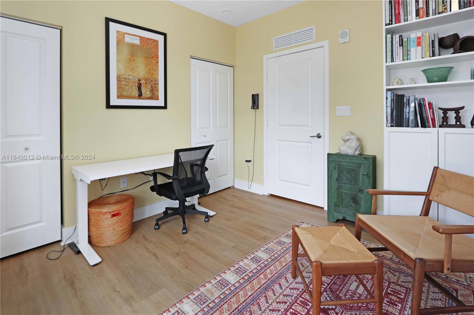 8265 NW 41st St # 206 Unit: C-206