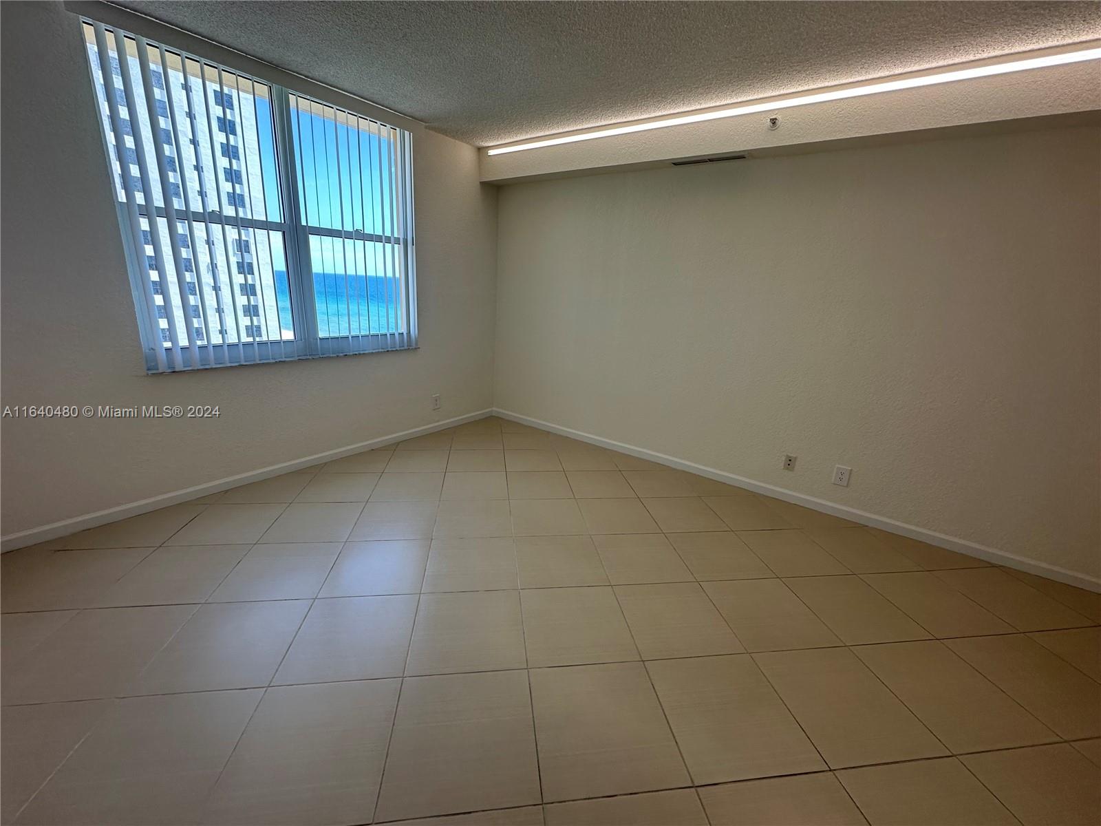 2501 S Ocean Dr # 1107