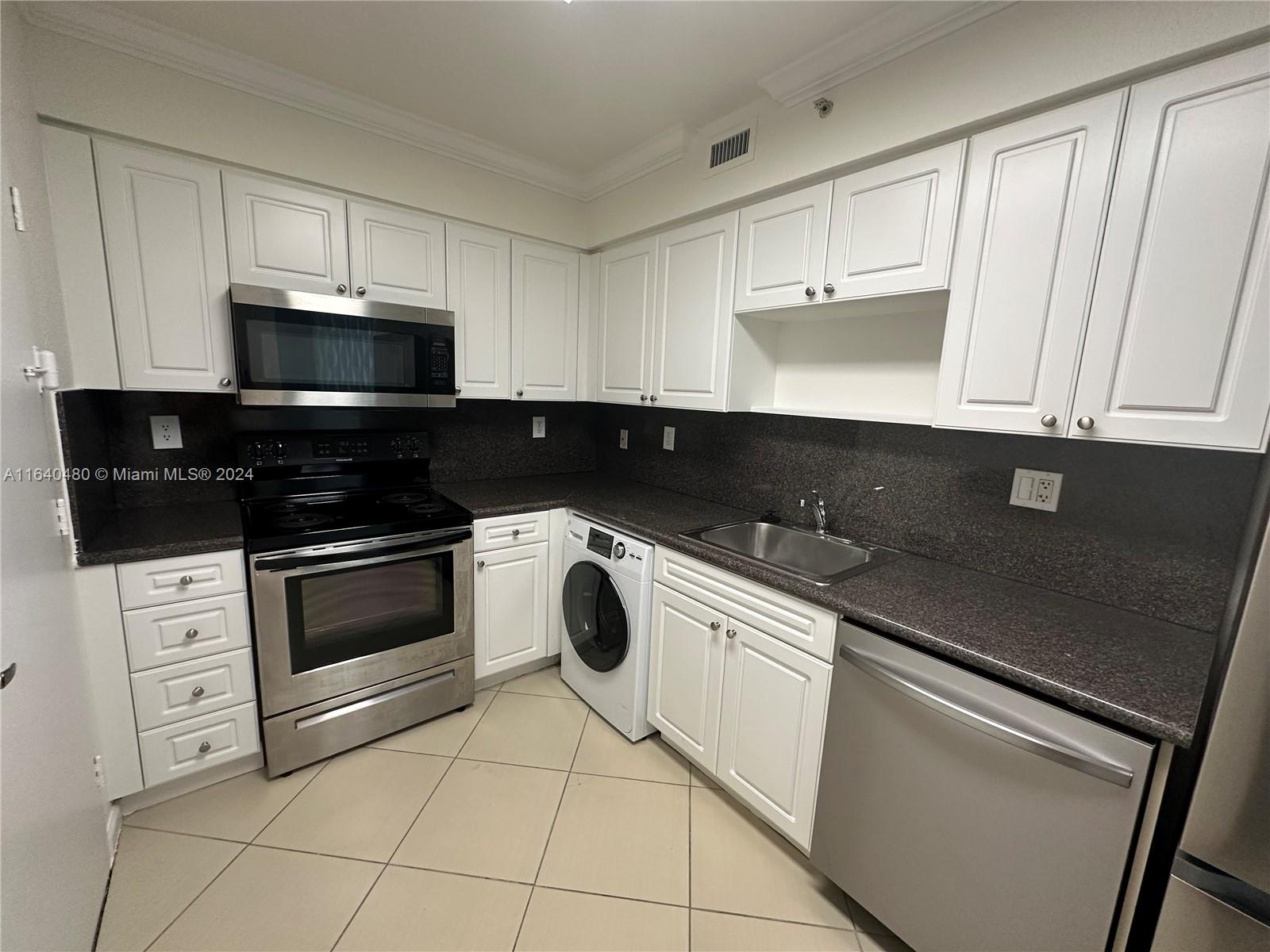 2501 S Ocean Dr # 1107