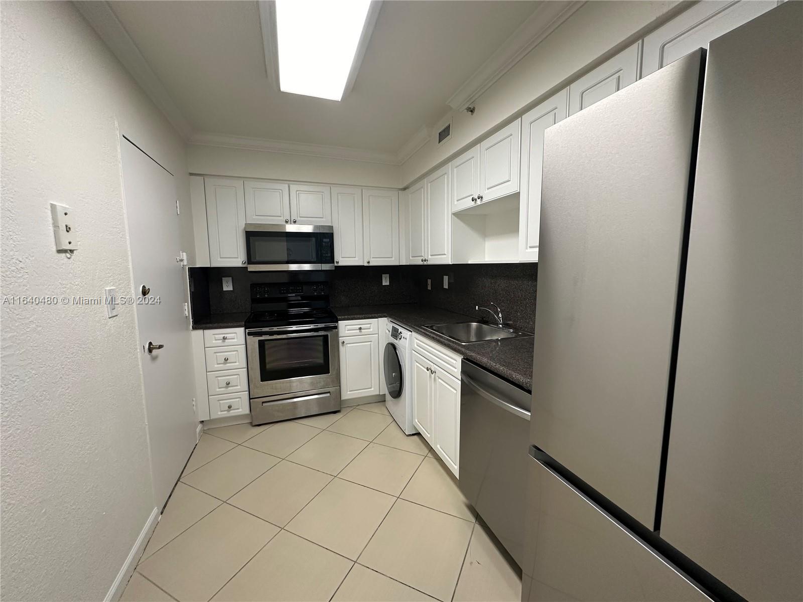 2501 S Ocean Dr # 1107