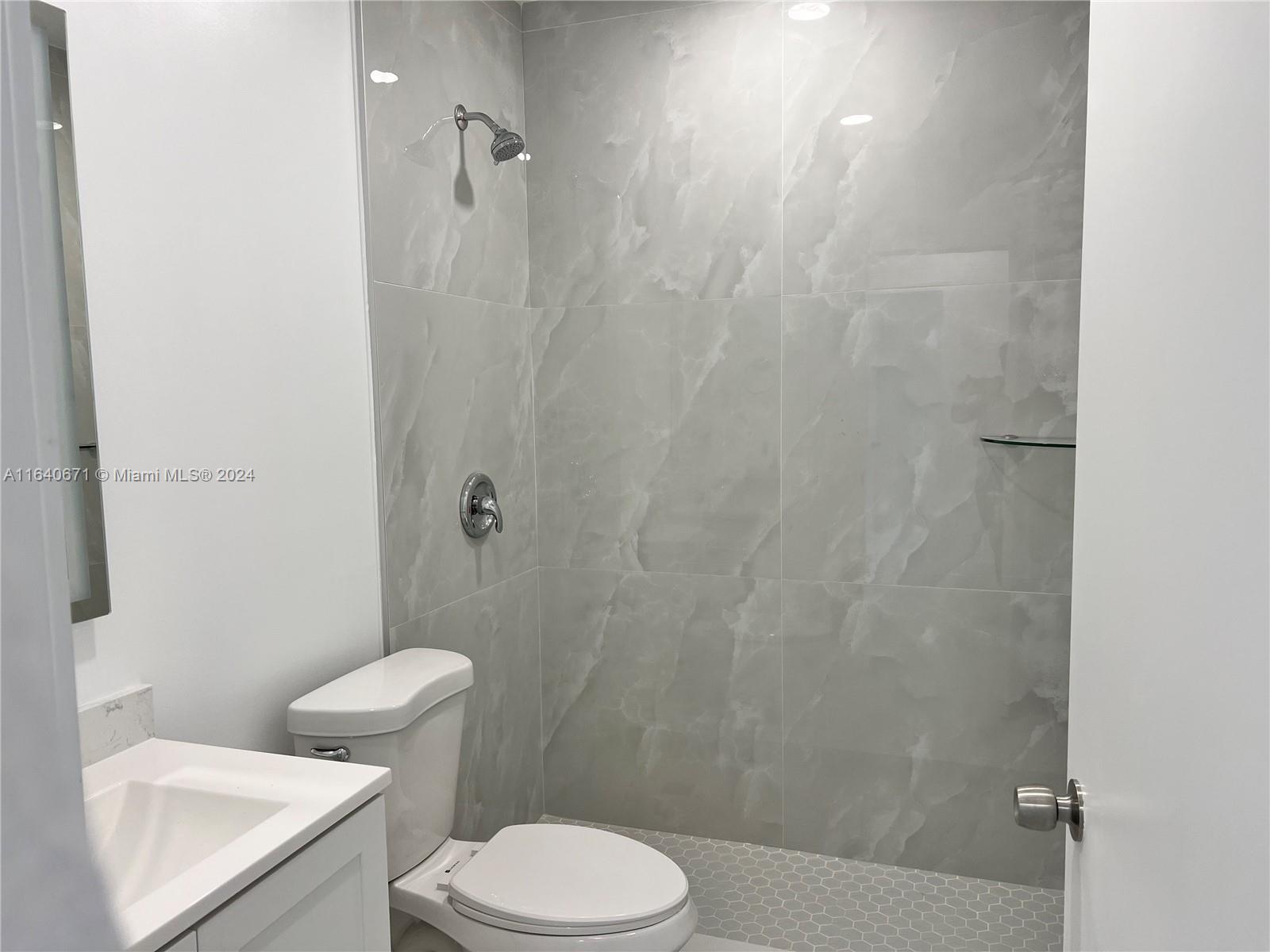 1717 NW 15th St Rd # 1717