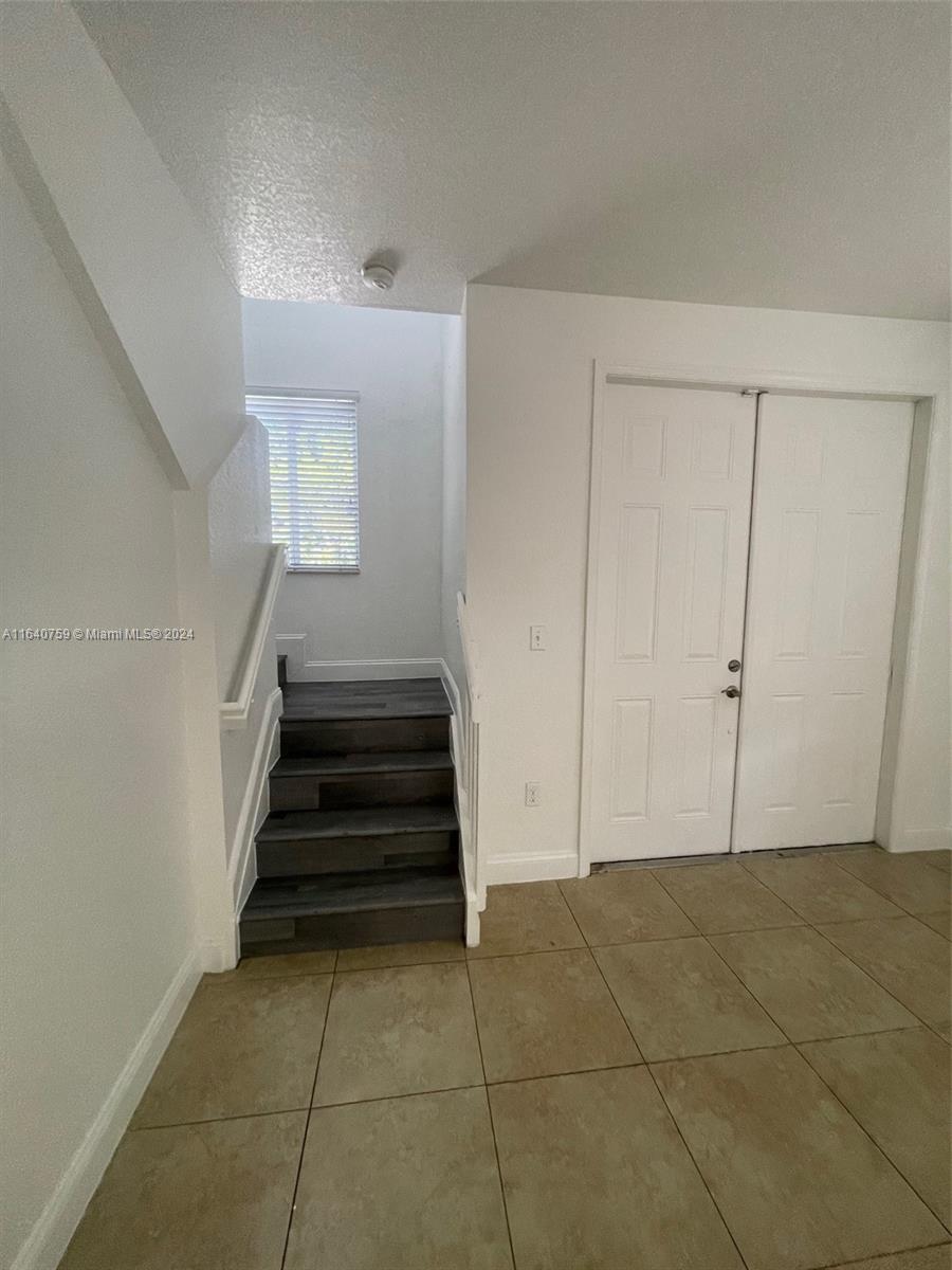 3193 NW 11 ST Unit: 6-E