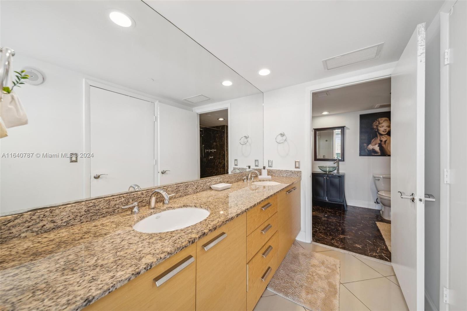 1800 S Ocean Dr # 1406
