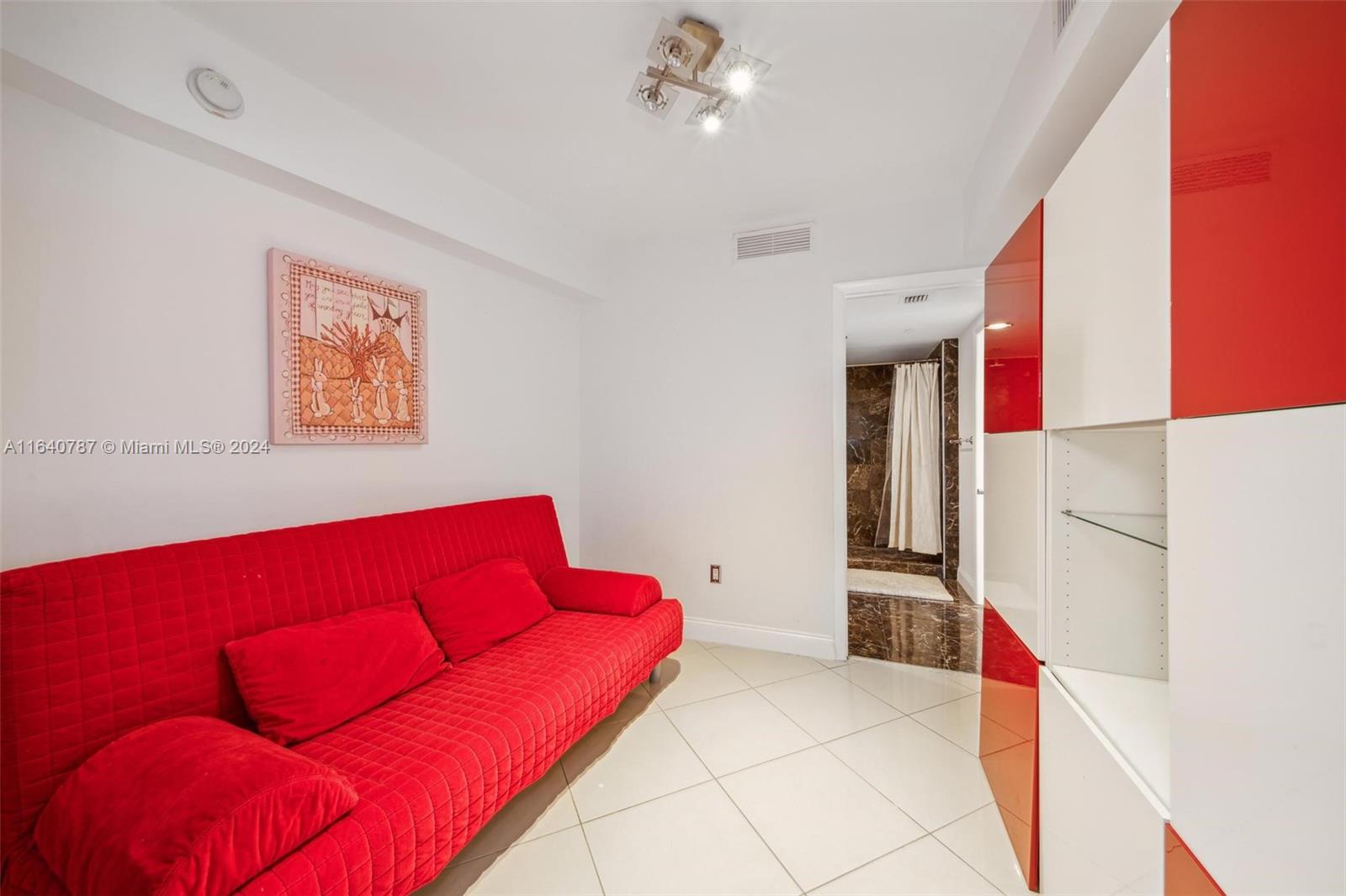 1800 S Ocean Dr # 1406
