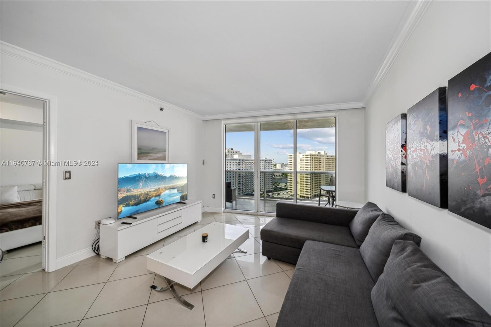 1800 S Ocean Dr # 1406