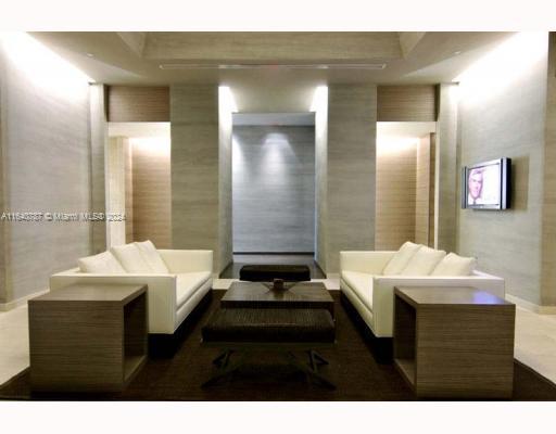 1800 S Ocean Dr # 1406
