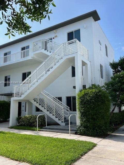 10229 NW 64th Ter # 304