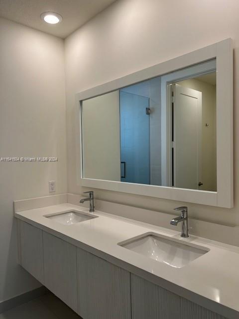 10229 NW 64th Ter # 304
