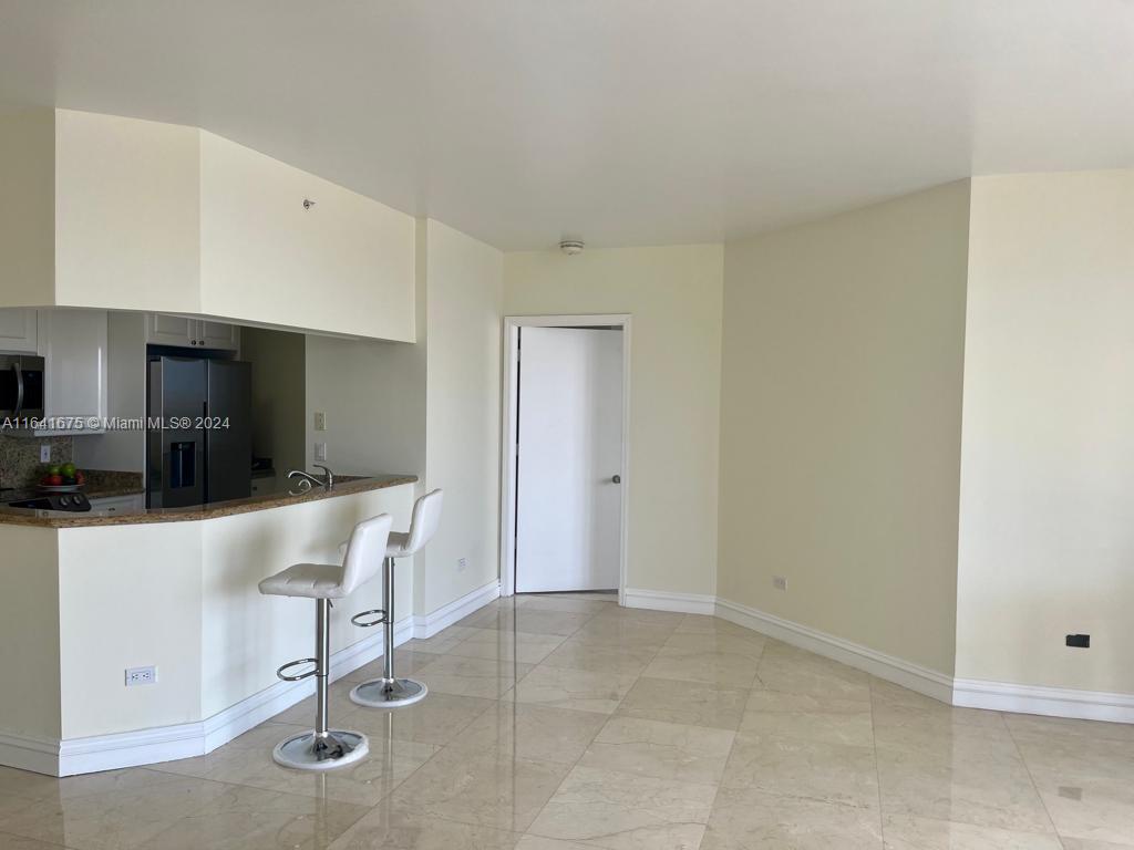 848 Brickell Key Dr # 2303