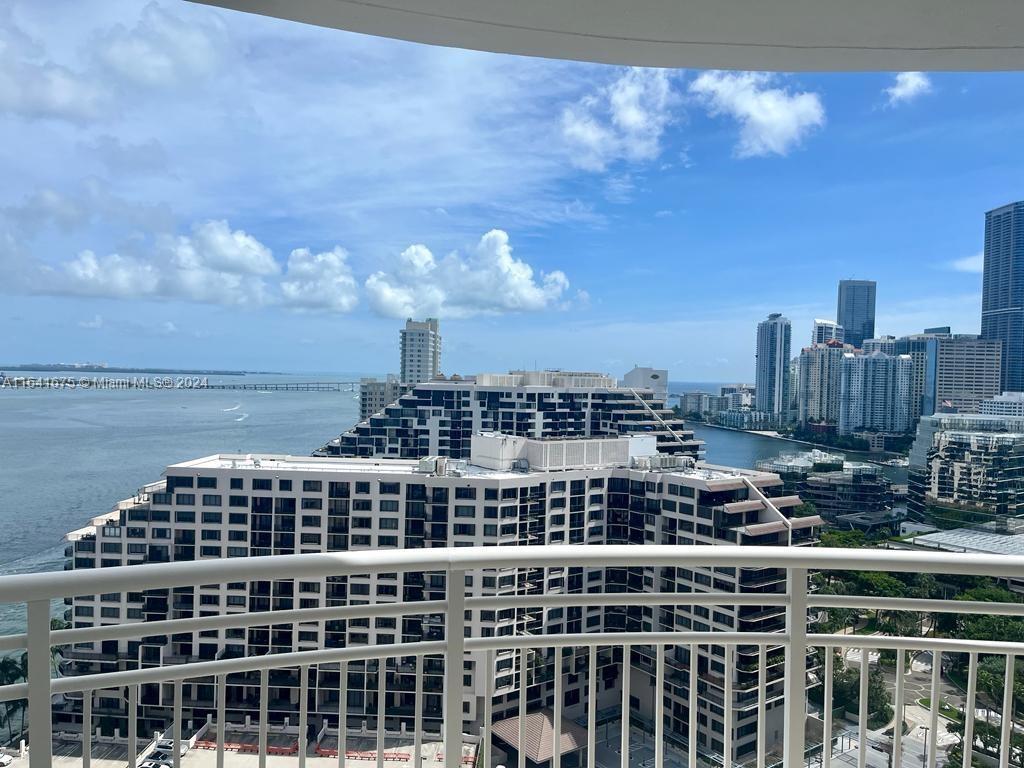 848 Brickell Key Dr # 2303