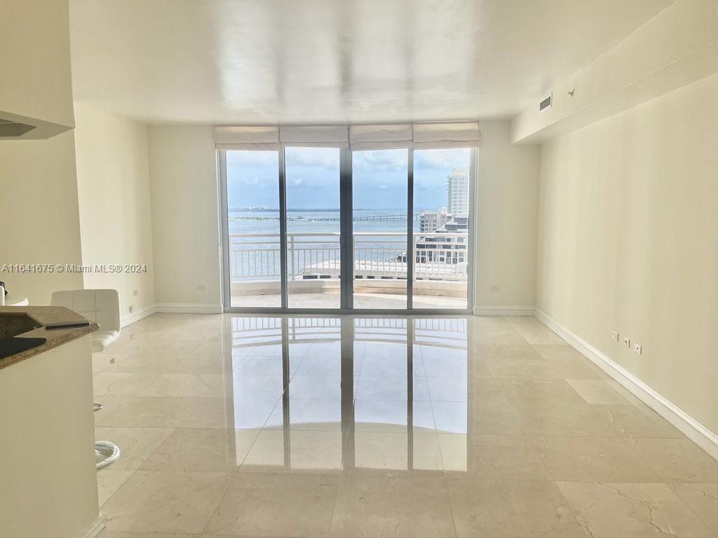 848 Brickell Key Dr # 2303