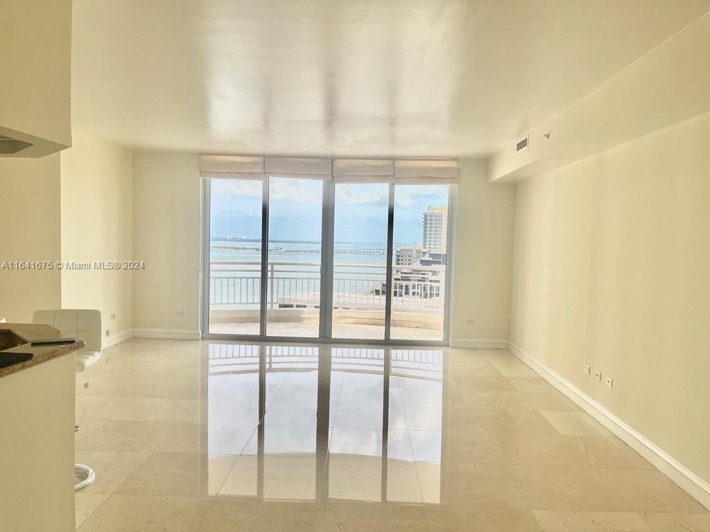 848 Brickell Key Dr # 2303