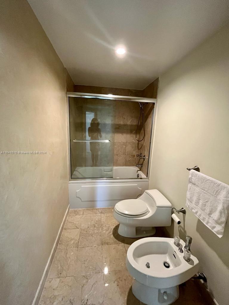 848 Brickell Key Dr # 2303